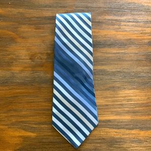 {Perry Ellis}Blue Striped Silk Tie